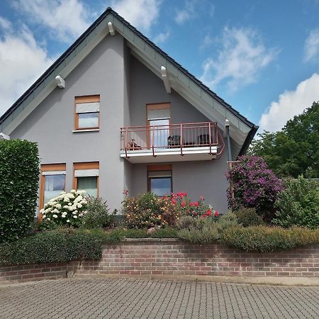 Ferienwohnung Bell Im Brohltal Niederdürenbach Esterno foto